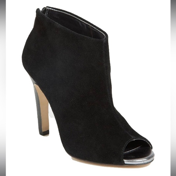 JULIANNE Hough for Sole Society Angela Black Suede Peep Toe Booties - Picture 1 of 16